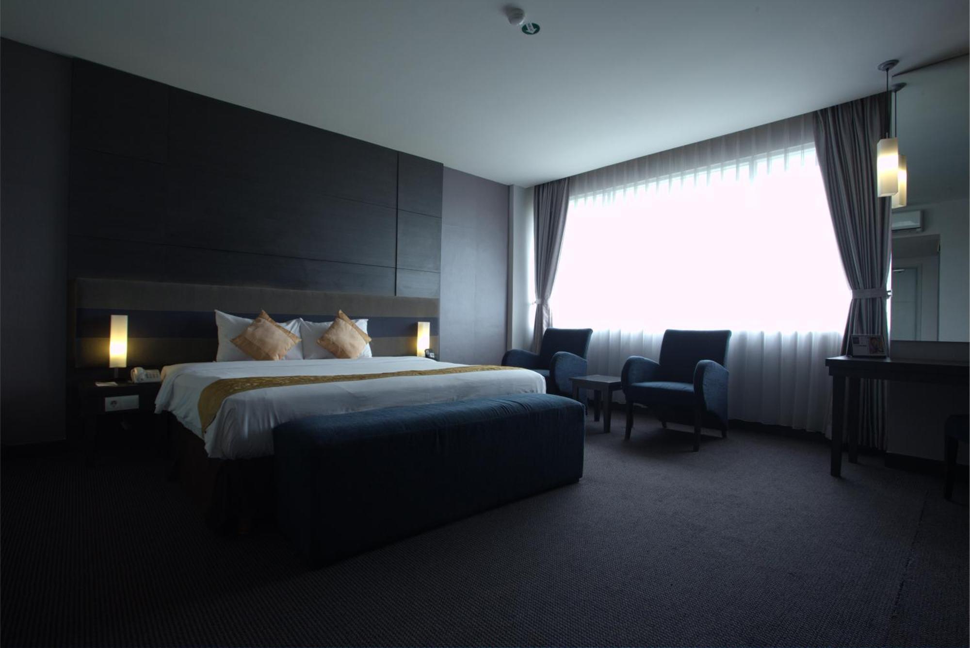 Tjokro Hotel Pekanbaru Habitación foto